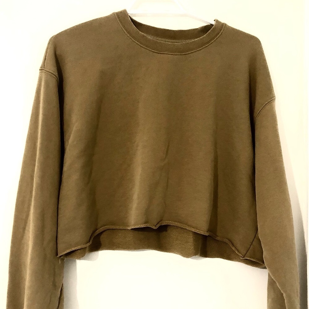 TNA by Aritzia Cropped pullover